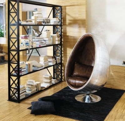 Кресло Egg Oval Aviator коричневая экокожа фото в интернет-магазине Fabiero